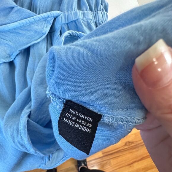 Light Denim Blue Rayon V-Neck Faux Wrap Ruffle Spaghetti Adj Strap Blouse Med - Picture 7 of 12